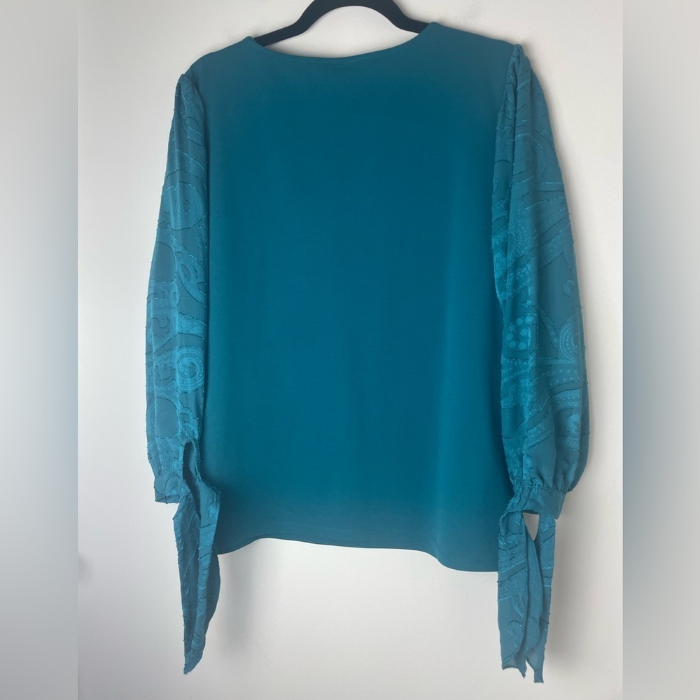 Ann Taylor Teal Floral Long Sleeve Textured Tie V-neck Blouse Women’s Large - Picture 5 of 7